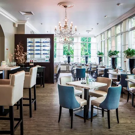 Hotel Hampshire - Avenarius 4*