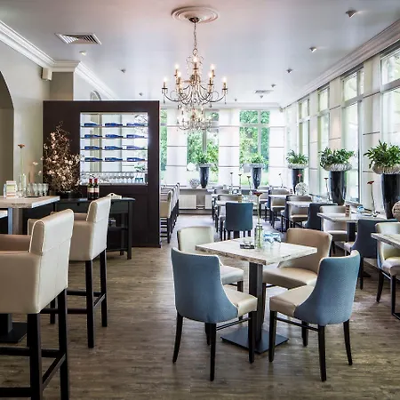 Hampshire - Avenarius Hotel 4*