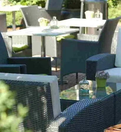 Hampshire - Avenarius Hotel 4*