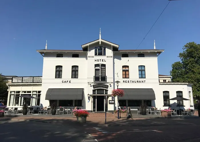 阿芬汉普郡酒店 酒店 鲁乌罗